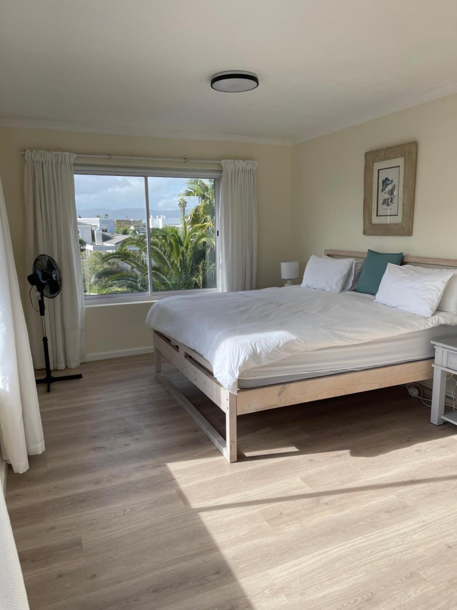 Apartment Silver Sunsets Self-catering