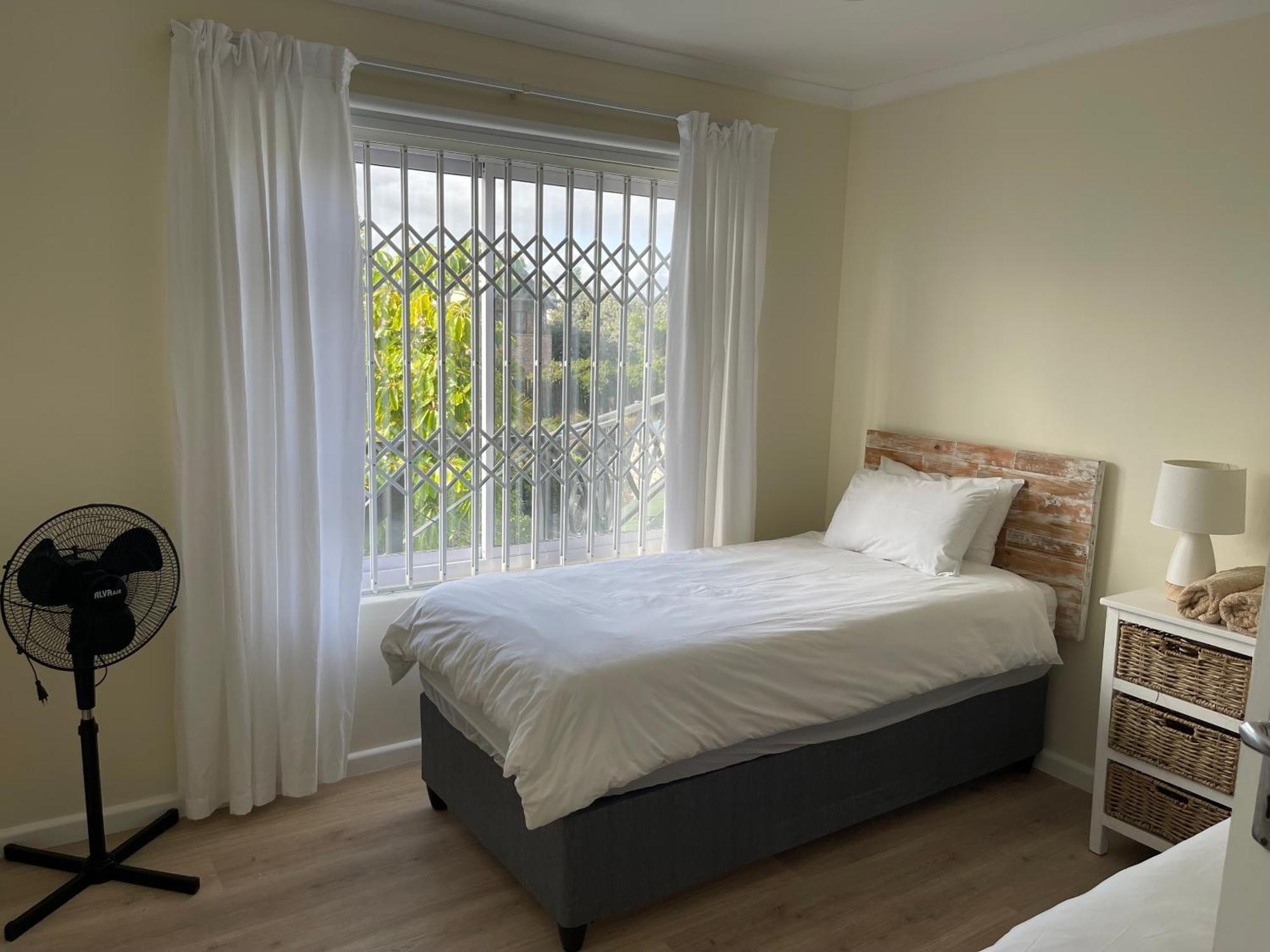 Apartment Silver Sunsets Self-catering Cape Town
