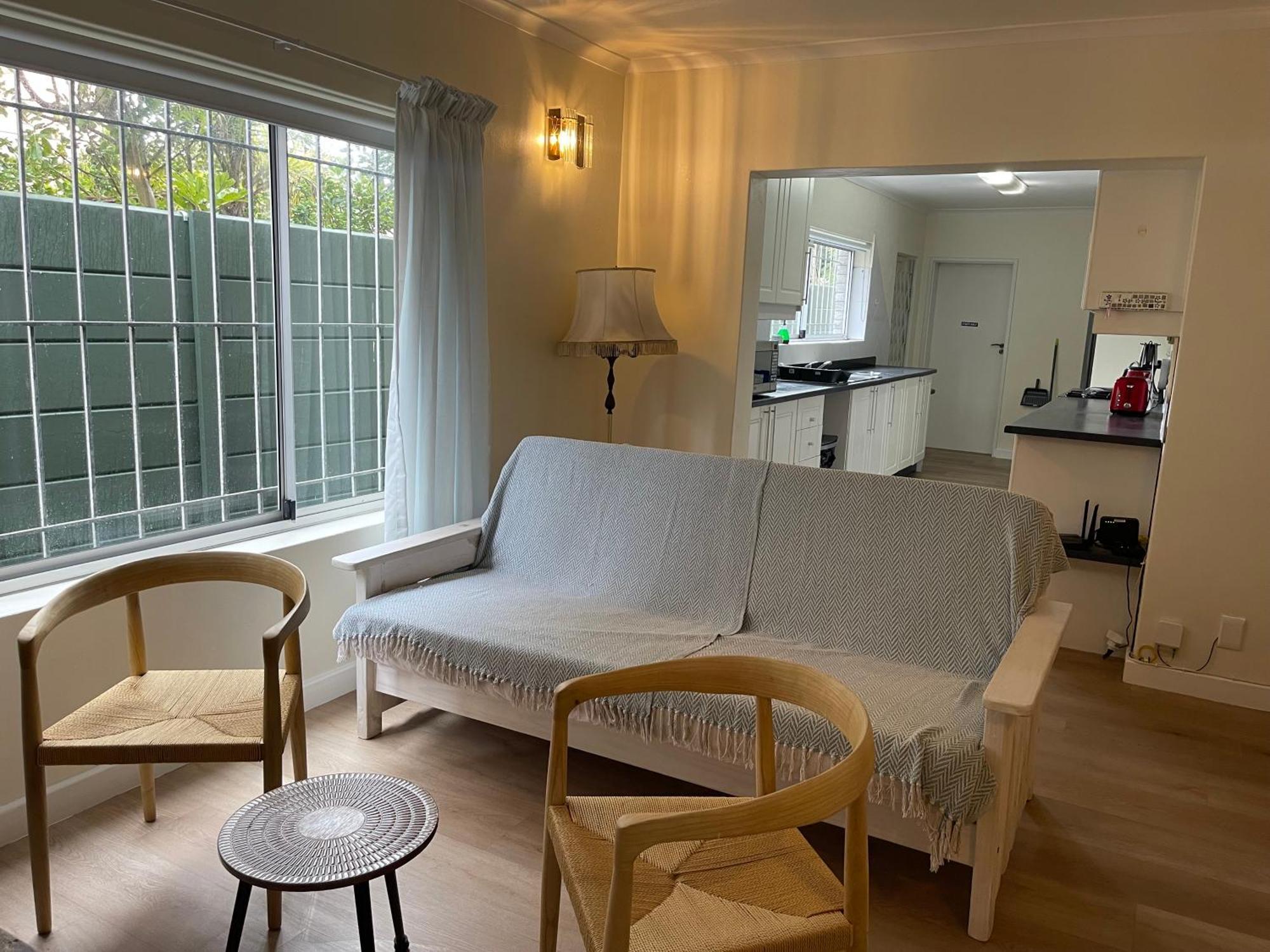 Apartment Silver Sunsets Self-catering Cape Town