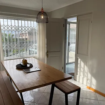 Silver Sunsets Self-Catering Apartments Kaapstad Buitenkant foto